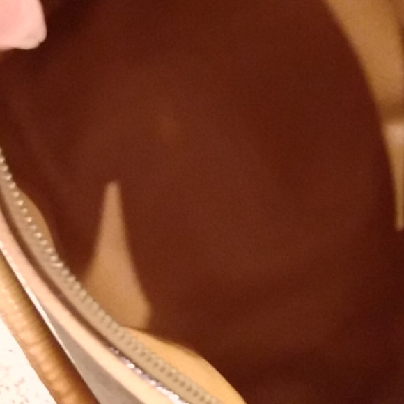 Celine Purse Authentic. - Picture 7 of 9